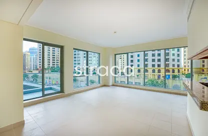 Empty Room image for: Apartment - 1 Bedroom - 2 Bathrooms for rent in Shemara Tower - Marina Promenade - Dubai Marina - Dubai, Image 1