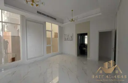 Villa - 5 Bedrooms - 7+ Bathrooms for sale in Al Yasmeen 1 - Al Yasmeen - Ajman