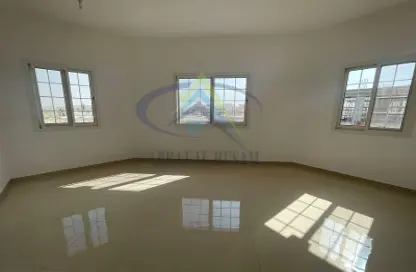 Empty Room image for: Compound - 5 Bedrooms - 7 Bathrooms for sale in Shakhbout City - Abu Dhabi, Image 1