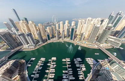 Apartment - 4 Bedrooms - 5 Bathrooms for sale in Vida Residences Dubai Marina - Dubai Marina - Dubai