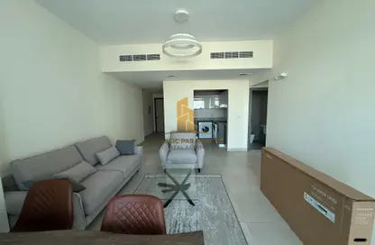 Apartment - 1 Bedroom - 2 Bathrooms for rent in Central Park Tower - Jumeirah Village Circle - Dubai