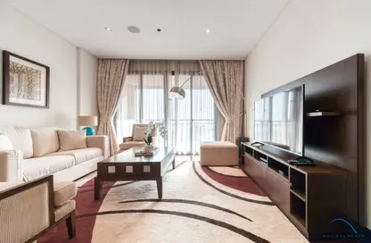 Living Room image for: Apartment - 1 Bedroom - 1 Bathroom for rent in Royal Amwaj Residences North - The Royal Amwaj - Palm Jumeirah - Dubai, Image 1