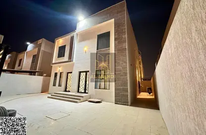 Villa - 3 Bedrooms - 5 Bathrooms for sale in Al Yasmeen 1 - Al Yasmeen - Ajman