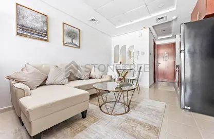Apartment - Studio - 1 Bathroom for rent in Lake View Tower - JLT Cluster B - Jumeirah Lake Towers - Dubai