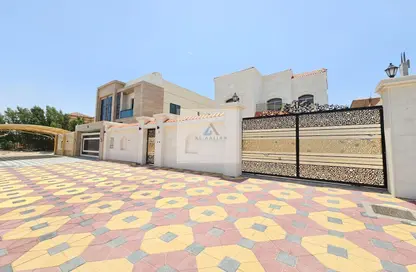 Villa - 6 Bedrooms - 7+ Bathrooms for sale in Al Mowaihat 1 - Al Mowaihat - Ajman