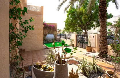 Villa - 6 Bedrooms - 7+ Bathrooms for rent in Meadows 1 - Meadows - Dubai