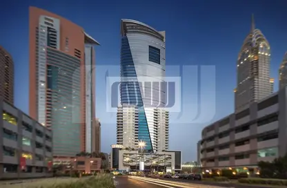 طابق كامل - استوديو للايجار في السلام تاور - مدينة دبي الإعلامية - دبي