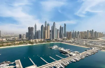 Apartment - 4 Bedrooms - 5 Bathrooms for sale in Palace Beach Residence - EMAAR Beachfront - Dubai Harbour - Dubai