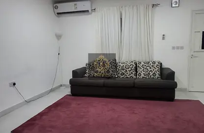 Villa - Studio - 1 Bathroom for rent in Mohamed Bin Zayed City - Abu Dhabi