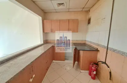 شقة - 1 حمام للايجار في طريق فاير ستاشن - مويلح - الشارقة