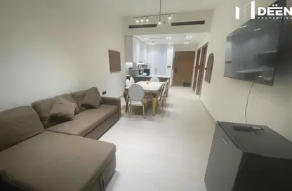 شقة - غرفة نوم - 2 حمامات للايجار في بينغاطي اونيكس - منطقة 15 - قرية الجميرا سركل - دبي