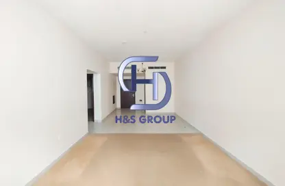 Apartment - 1 Bedroom - 2 Bathrooms for rent in Al Hoor Building - Muwaileh Commercial - Sharjah