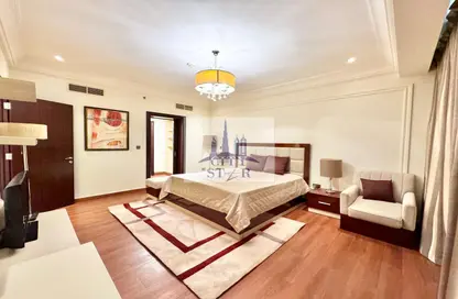 Room / Bedroom image for: Apartment - 1 Bedroom - 2 Bathrooms for rent in Mughal - Grandeur Residences - Palm Jumeirah - Dubai, Image 1