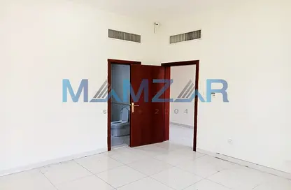 Empty Room image for: Villa - 5 Bedrooms - 6 Bathrooms for rent in Binal Jesrain - Between Two Bridges - Abu Dhabi, Image 1