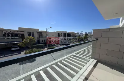 Townhouse - 3 Bedrooms - 4 Bathrooms for rent in DAMAC Hills - Dubai