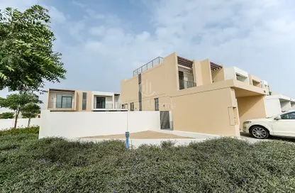 Villa - 4 Bedrooms - 5 Bathrooms for rent in Greenview 3 - EMAAR South - Dubai South (Dubai World Central) - Dubai Villa - 4 Bedrooms - 5 Bathrooms for rent in Greenview 3 - EMAAR South - Dubai South (Dubai World Central) - Dubai