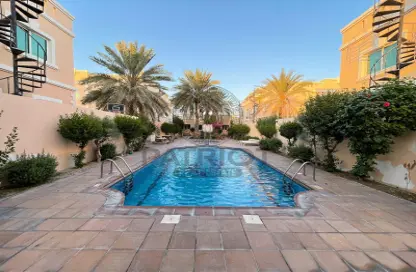 صورة لـ حوض سباحة فيلا - 4 غرف نوم - 4 حمامات للايجار في أم سقيم 2 - أم سقيم - دبي ، صورة رقم 1