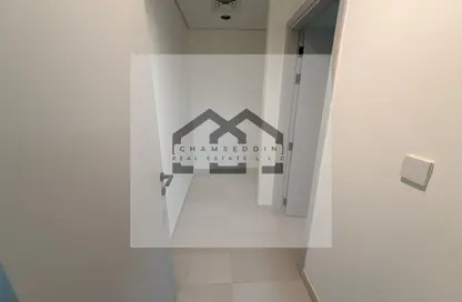 شقة - غرفة نوم - 2 حمامات للبيع في بلوبيل ريزيدنس - العامرة - عجمان