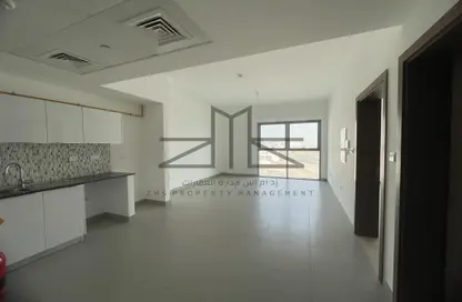 Empty Room image for: Apartment - 1 Bedroom - 2 Bathrooms for rent in C10 Tower - Najmat Abu Dhabi - Al Reem Island - Abu Dhabi, Image 1