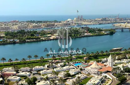 شقة - 3 غرف نوم - 5 حمامات للايجار في كريستال بلازا - المجاز 1 - المجاز - الشارقة
