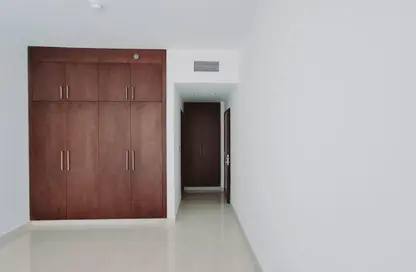 Apartment - 1 Bedroom - 2 Bathrooms for rent in Al Barsha 1 - Al Barsha - Dubai