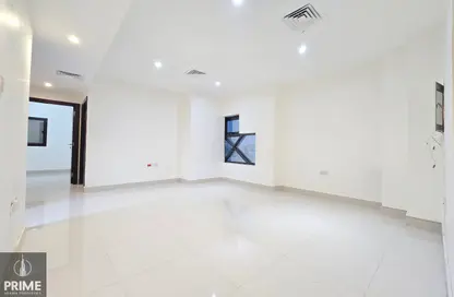 Apartment - 2 Bedrooms - 2 Bathrooms for rent in Delma Street - Al Mushrif - Abu Dhabi