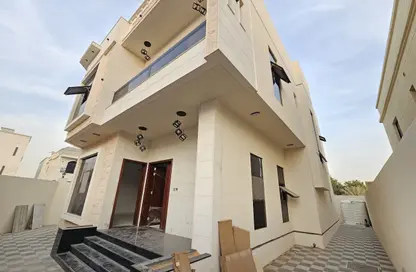 فيلا - 5 غرف نوم - 7 حمامات للبيع في الحليو 2 - الحليو - عجمان