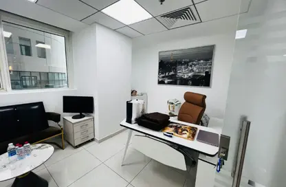 Business Centre - Studio - 4 Bathrooms for rent in Aspin Tower - Sheikh Zayed Road - Dubai