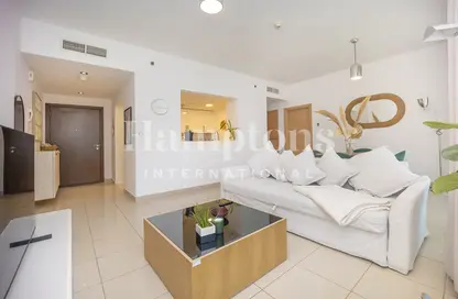 Apartment - 1 Bedroom - 2 Bathrooms for rent in Blakely Tower - Park Island - Dubai Marina - Dubai