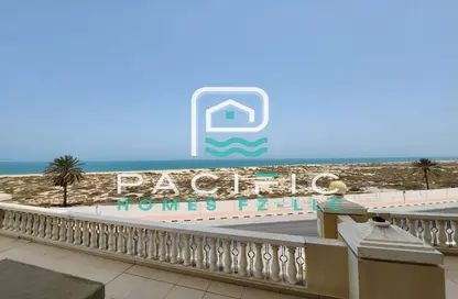 شقة - 2 غرف نوم - 3 حمامات للايجار في رويال بريز - رويال بريز - قرية الحمرا - رأس الخيمة