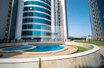 شقة - 2 غرف نوم - 2 حمامات للبيع في أورينت تاور 1 - أورينت تاور - البستان - عجمان