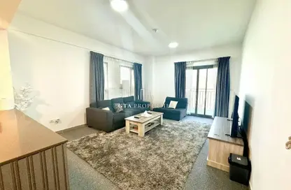 Apartment - 1 Bedroom - 1 Bathroom for rent in Hayat Boulevard-1A - Hayat Boulevard - Town Square - Dubai