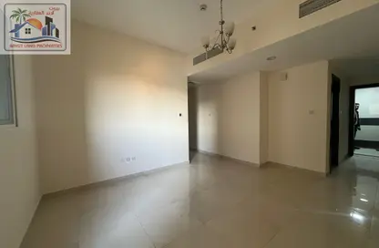 شقة - غرفة نوم - 2 حمامات للايجار في المجاز 2 - المجاز - الشارقة