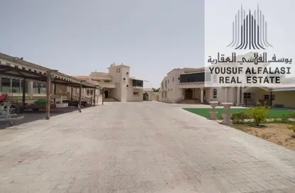 فيلا - 8 غرف نوم - 8 حمامات للبيع في منطقة الرفاعة - مغيدر - الشارقة