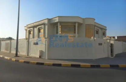 Villa - 4 Bedrooms - 5 Bathrooms for rent in Al Azra - Al Riqqa - Sharjah