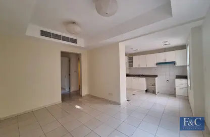 Townhouse - 2 Bedrooms - 3 Bathrooms for rent in Springs 11 - The Springs - Dubai