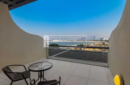 Apartment - 1 Bedroom - 2 Bathrooms for sale in Club Vista Mare - Palm Jumeirah - Dubai