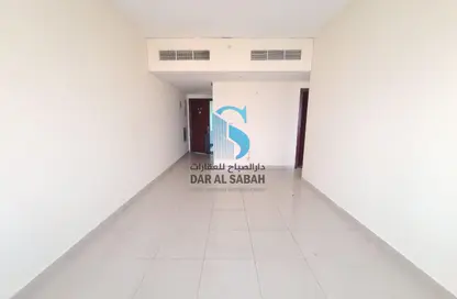 شقة - 2 غرف نوم - 2 حمامات للايجار في مساكن النهضة - النهدة - الشارقة