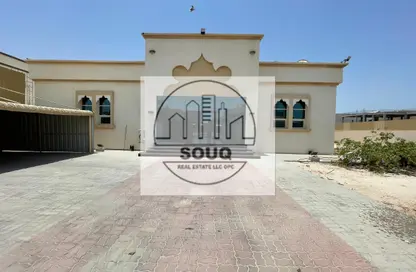 Villa - 5 Bedrooms - 7+ Bathrooms for rent in Al Dhait South - Al Dhait - Ras Al Khaimah