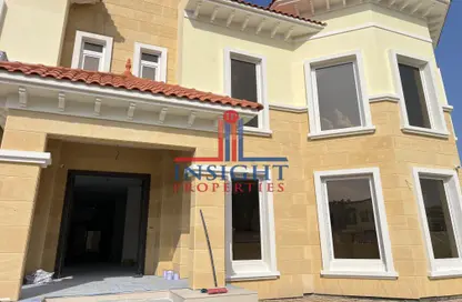 Villa - 5 Bedrooms - 7+ Bathrooms for rent in Mankhool Road - Bur Dubai - Dubai