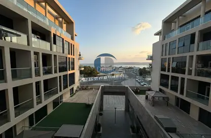 Apartment - 3 Bedrooms - 4 Bathrooms for rent in Bloom Marina - Al Bateen - Abu Dhabi