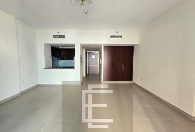 14213428 - Property Main Image