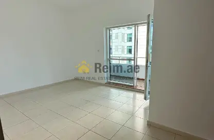 Apartment - 2 Bedrooms - 3 Bathrooms for rent in Cascades Tower - Dubai Marina - Dubai