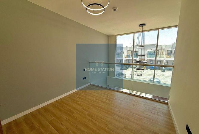15182003 - Property Image 3