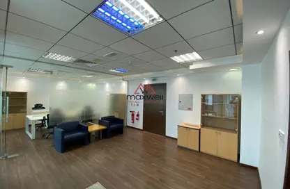 Office Space - Studio - 1 Bathroom for rent in The Burlington - Business Bay - Dubai
