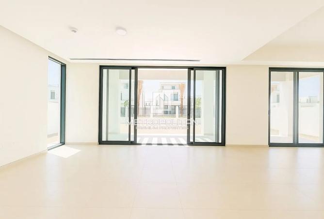 15352599 - Property Image 2