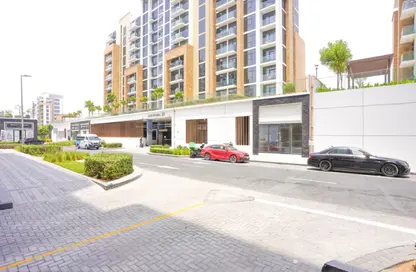 Retail - Studio - 1 Bathroom for rent in Azizi Riviera 20 - Meydan One - Meydan - Dubai