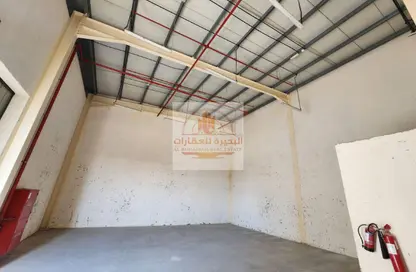 مستودع - استوديو - 1 حمام للايجار في 18 المنطقة الصناعية رقم - المنطقة الصناعية بالشارقة - الشارقة