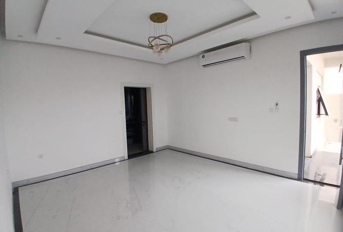 15159900 - Property Image 3