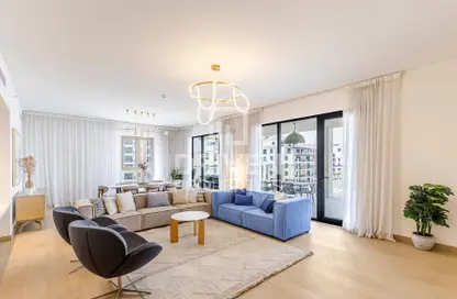 Apartment - 4 Bedrooms - 5 Bathrooms for sale in La Rive - Building 2 - La Mer - Jumeirah - Dubai
